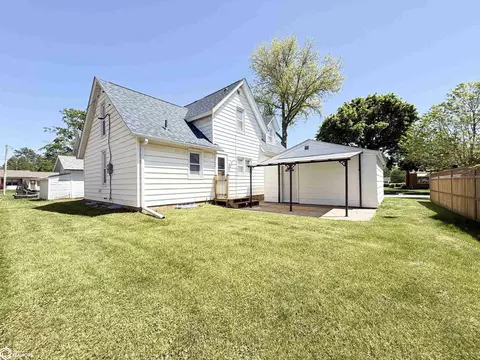 Exterior - 207 3rd St SE, Hampton, IA 50441 photo 2 of 2