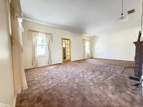 Living - 207 3rd St SE, Hampton, IA 50441 photo 5 of 5
