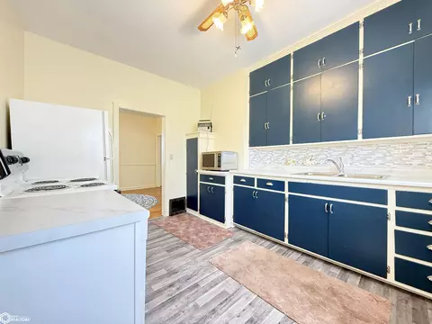 Kitchen - 207 3rd St SE, Hampton, IA 50441 photo 1 of 3
