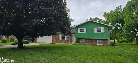 1995 Knight St, Nauvoo, IL 62354