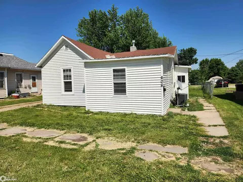 606 Siegel St, Tama, IA 52339