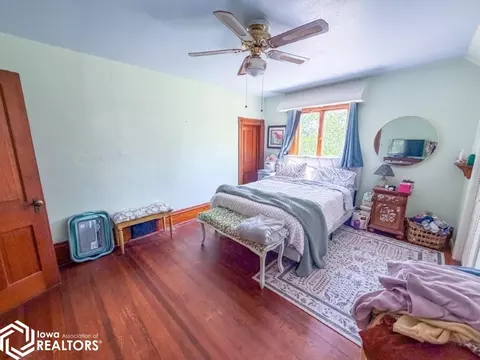 Bedroom - 1440 170th St, Hampton, IA 50441 photo 2 of 4
