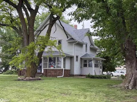 848 202nd St, Jefferson, IA 50129