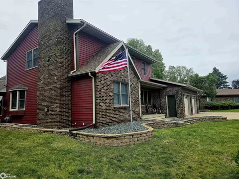 Exterior - 42 Golf View Ct, Garner, IA 50438 photo 2 of 9