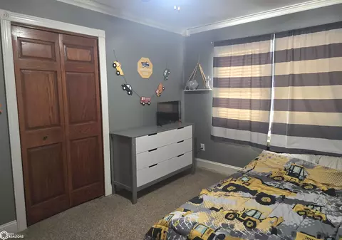 Bedroom - 42 Golf View Ct, Garner, IA 50438 photo 4 of 4