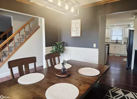 Dining - 42 Golf View Ct, Garner, IA 50438 photo 2 of 2