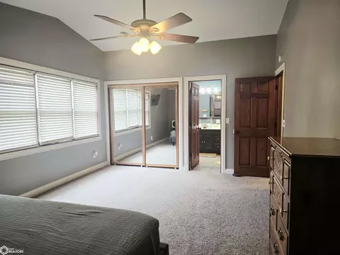 Bedroom - 42 Golf View Ct, Garner, IA 50438 photo 2 of 4