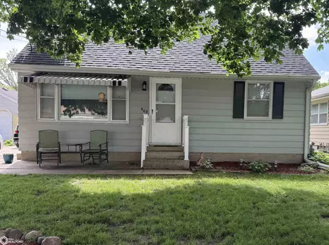 908 S Virginia Ave, Mason City, IA 50401