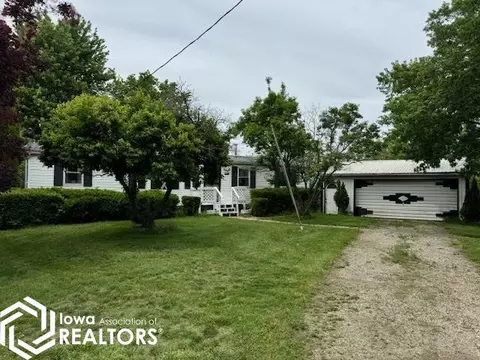 708 Main St, Gravity, IA 50848