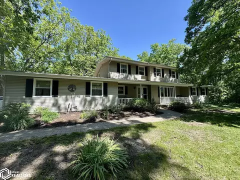 8641 Sycamore Rd, Danville, IA 52623