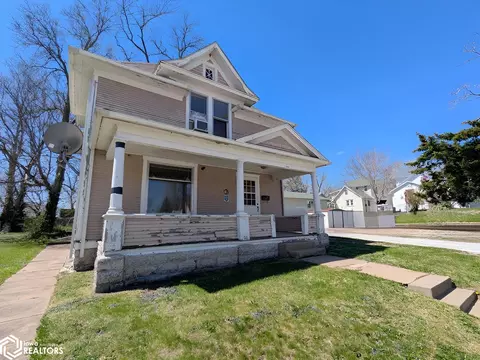 1114 Seymour St, Keokuk, IA 52632