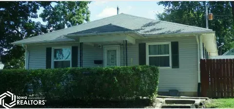 1300 Summer St, Burlington, IA 52601