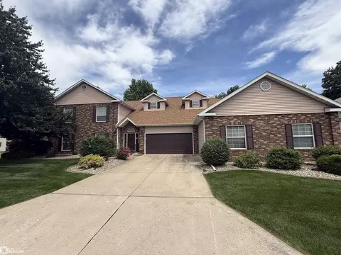 1508 Orchard Meadow Dr #B, Burlington, IA 52601