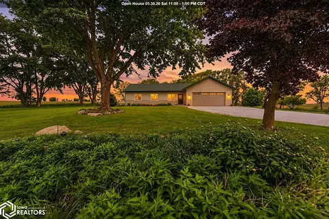 25723 650th Ave, Nevada, IA 50201