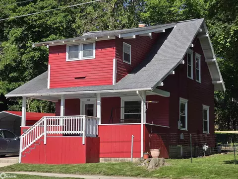 508 River St, Iowa Falls, IA 50126