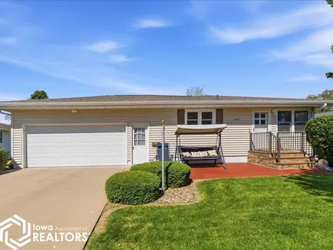 2003 Wardview Rd, Marshalltown, IA 50158