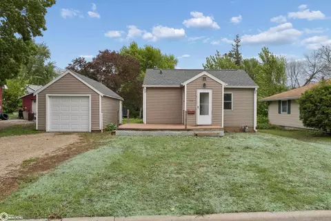 335 E L St, Forest City, IA 50436