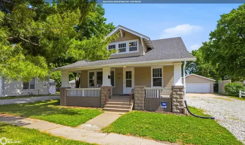709 E Monroe St, Mount Pleasant, IA 52641