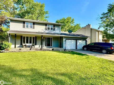 2709 Regina Dr, Burlington, IA 52601