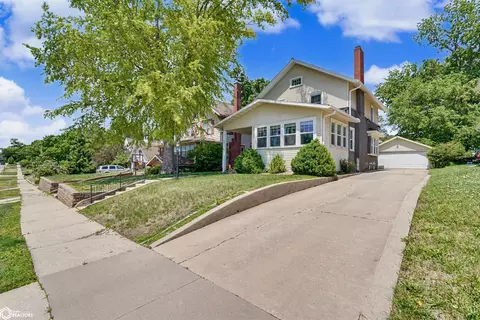 605 Jerome St, Marshalltown, IA 50158