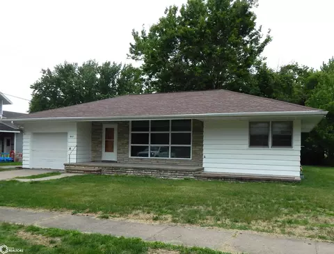 602 S 4th, Montezuma, IA 50171
