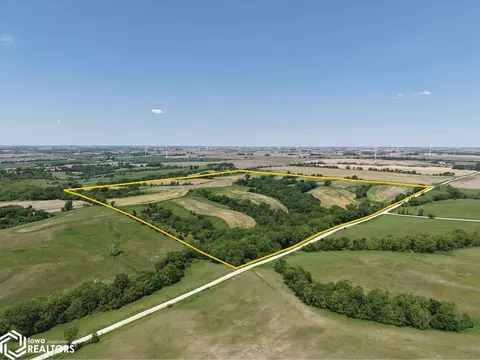 190 Th St, Stuart, IA 50070 photo 3