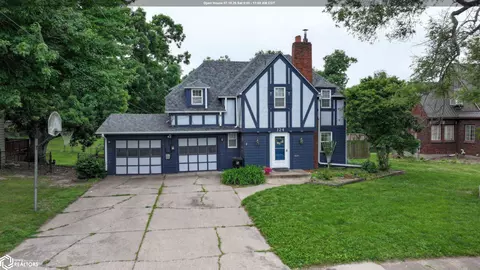 124 W Alta Vis, Ottumwa, IA 52501
