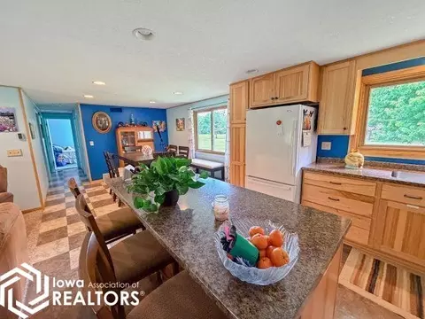 Kitchen - 2024 Violet Ave, Aredale, IA 50605 photo 4 of 5