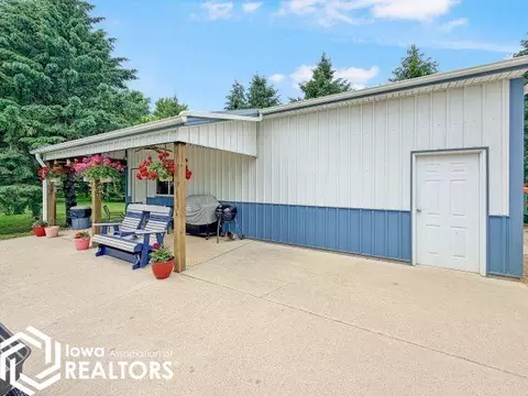 Exterior - 2024 Violet Ave, Aredale, IA 50605 photo 2 of 9