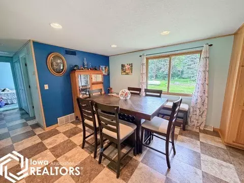 Dining - 2024 Violet Ave, Aredale, IA 50605 photo 1 of 1
