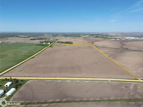79 Th St, Blairstown, IA 52301