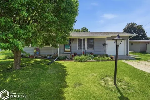 609 West St, Alden, IA 50006