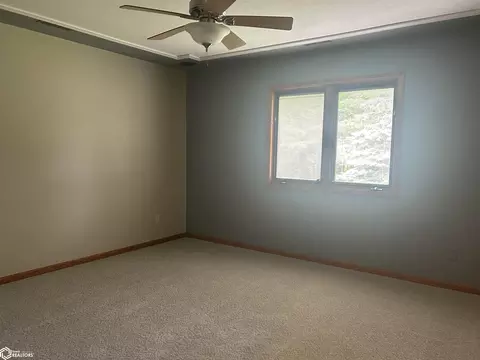 Bedroom - 324 16th Ave NE, Hampton, IA 50441 photo 1 of 2