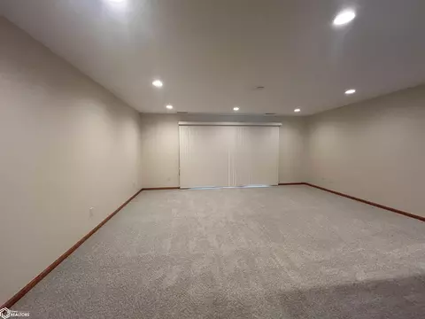 Living - 324 16th Ave NE, Hampton, IA 50441 photo 2 of 3