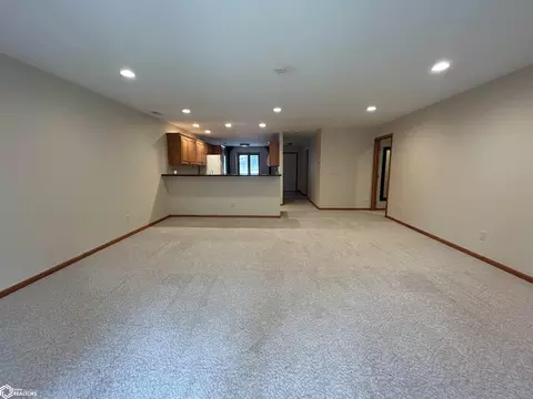 Living - 324 16th Ave NE, Hampton, IA 50441 photo 3 of 3