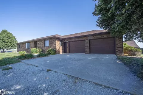 4087 280th St, Shenandoah, IA 51601