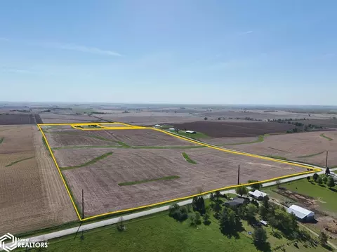 23 Rd Avenue Dr, Blairstown, IA 52301
