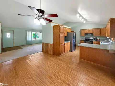 Other - 421 12th Ave NE, Hampton, IA 50441 photo 3 of 12