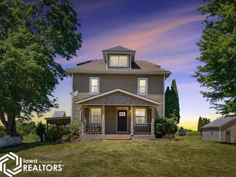 15185 Iowa City Rd, Burlington, IA 52601