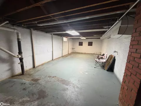 Other - 409 S 15th St, Centerville, IA 52544 photo 5 of 7