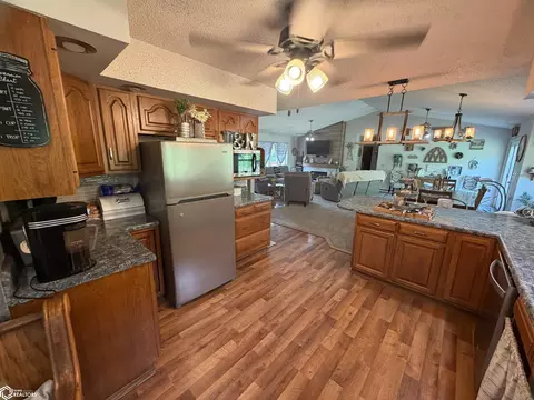 Kitchen - 1200 E Maple St, Centerville, IA 52544 photo 2 of 5