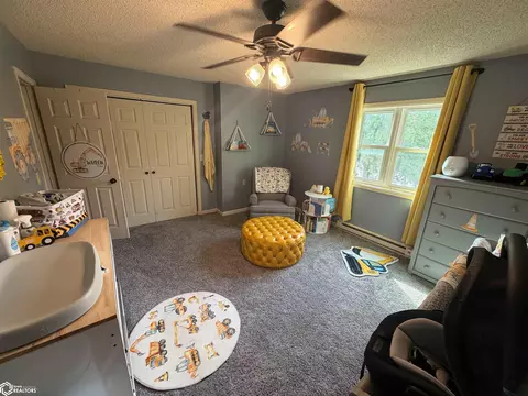 Bedroom - 1200 E Maple St, Centerville, IA 52544 photo 3 of 7