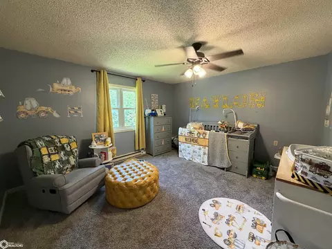 Bedroom - 1200 E Maple St, Centerville, IA 52544 photo 3 of 5