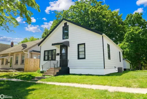 1519 Lincoln St, Burlington, IA 52601