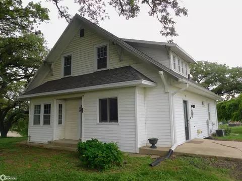 Exterior - 2502 S Main Loop, Denison, IA 51442 photo 7 of 14