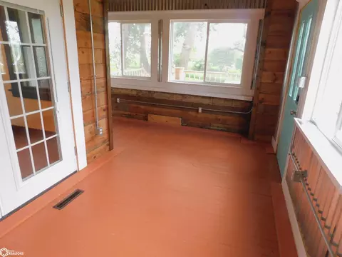 Exterior - 2502 S Main Loop, Denison, IA 51442 photo 2 of 14