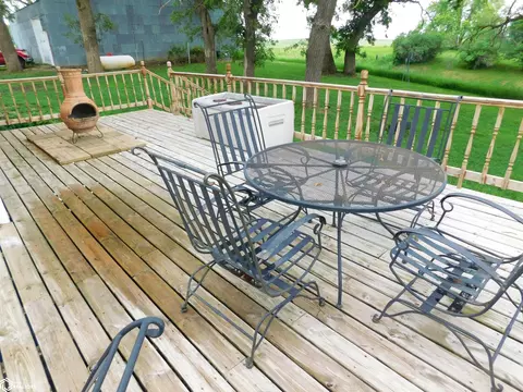 Exterior - 2502 S Main Loop, Denison, IA 51442 photo 5 of 14