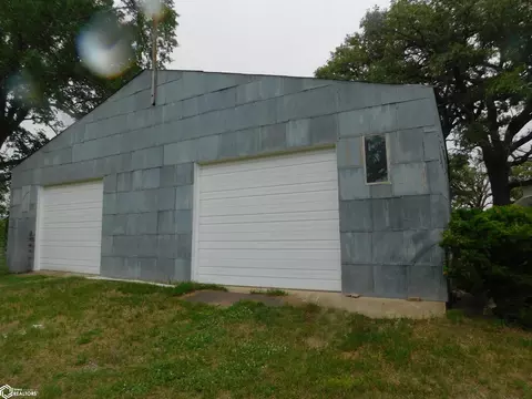 Exterior - 2502 S Main Loop, Denison, IA 51442 photo 11 of 14