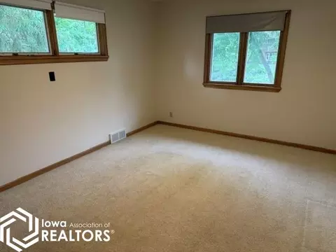 Bedroom - 312 E Overmeyer Dr, Algona, IA 50511 photo 3 of 3