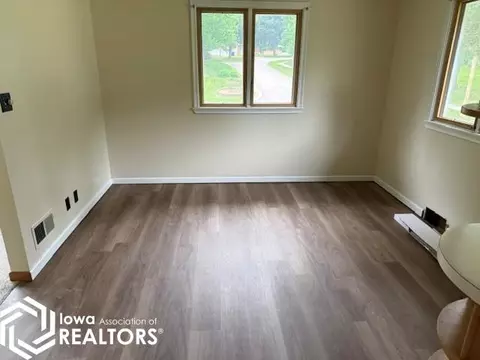 Living - 312 E Overmeyer Dr, Algona, IA 50511 photo 1 of 2